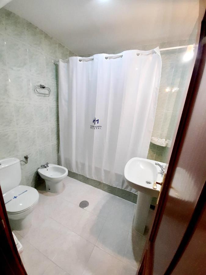 Hostal Dona Maria Valdemoro Esterno foto